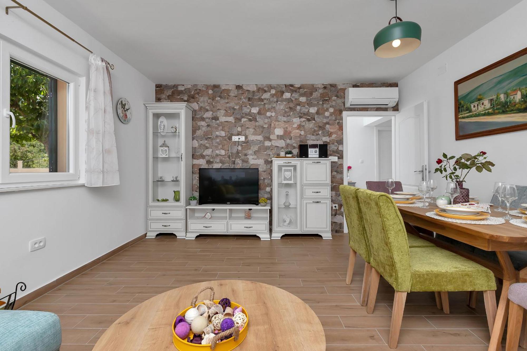 Holiday Home Danica Ozici Bagian luar foto
